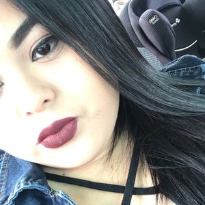 Meet your Posher, Ariadna